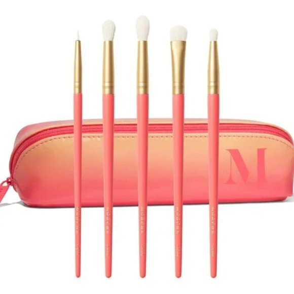 MORPHE HEATSEEKER BRUSH & 18H PALETTE MAKEUP SET - Picture 2 of 7